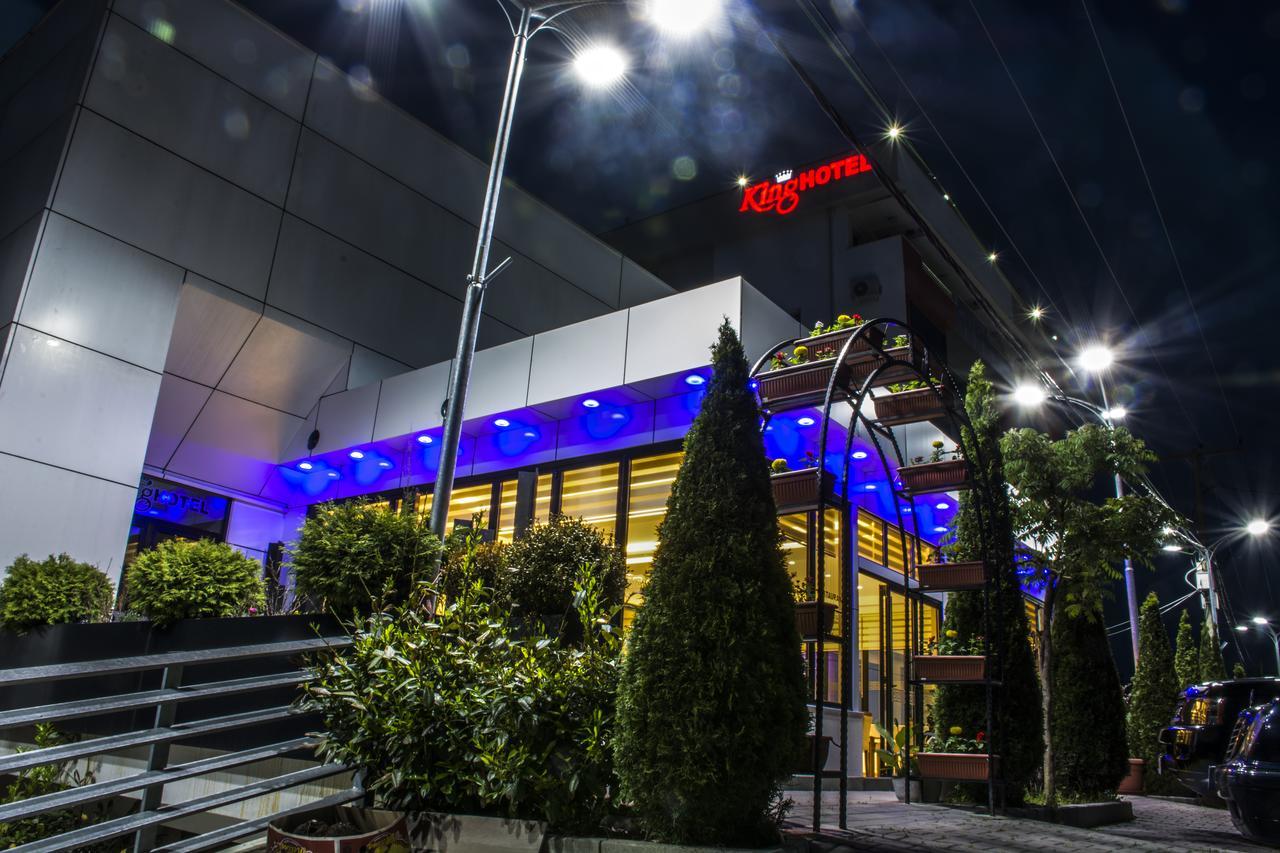 King Hotel Peje Exteriér fotografie